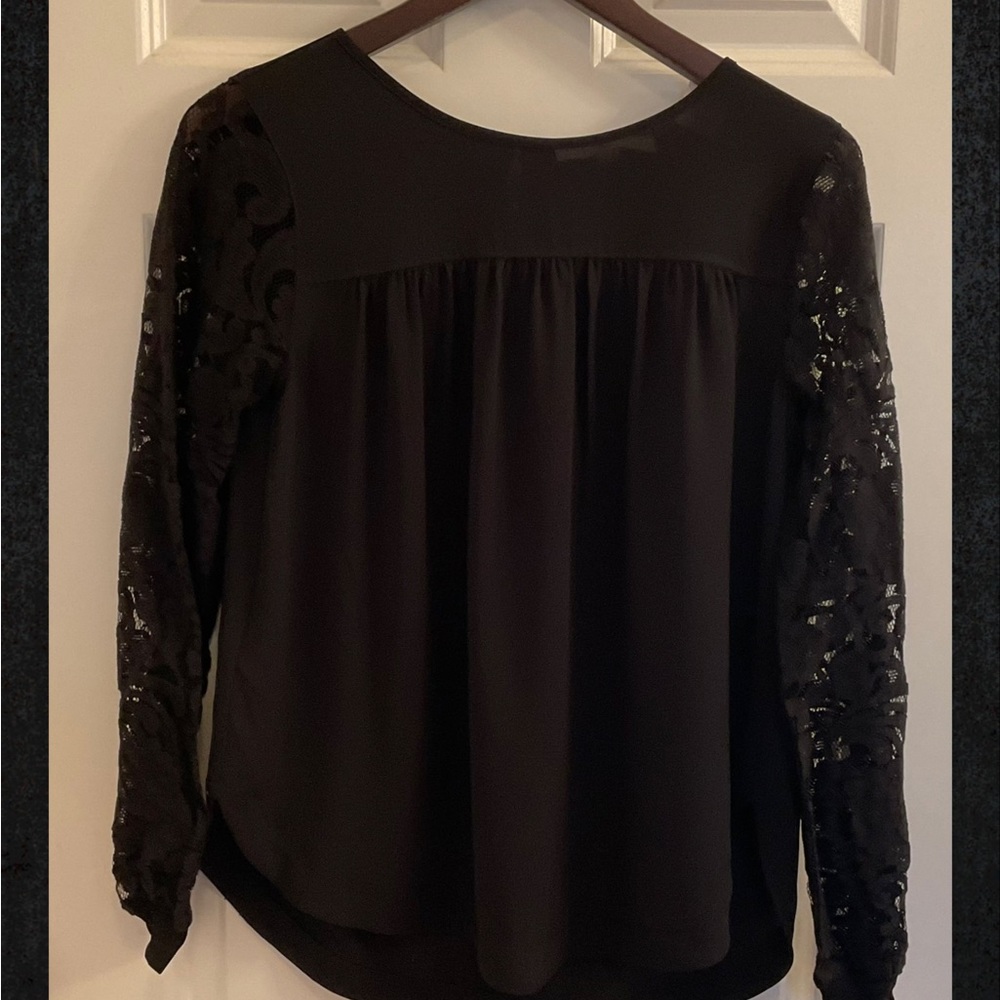 LOFT Lace Sleeve Top - NWT - Size XS